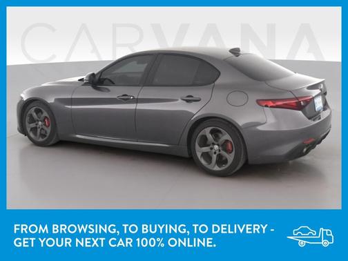 Photo 5 of 44 of 2019 Alfa Romeo Giulia Base