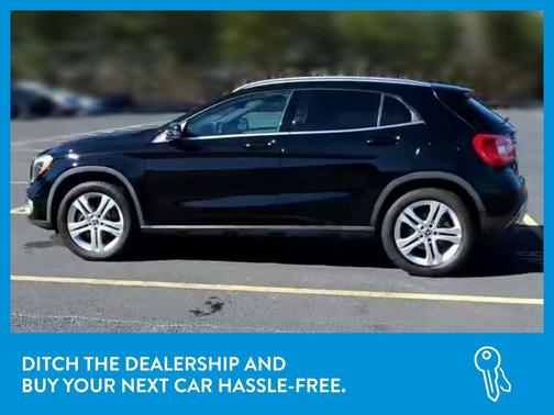 Photo 4 of 36 of 2018 Mercedes-Benz GLA 250 Base