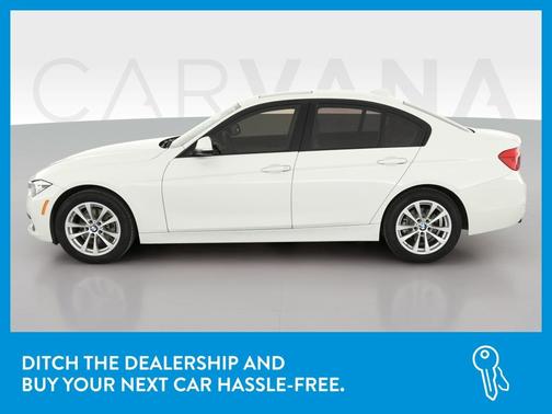 Photo 4 of 43 of 2018 BMW 320 i