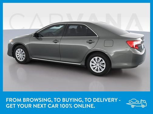 Photo 5 of 40 of 2012 Toyota Camry LE
