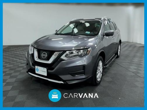 Photo 1 of 39 of 2017 Nissan Rogue SV
