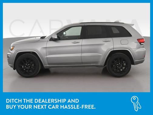 Photo 4 of 44 of 2018 Jeep Grand Cherokee Altitude