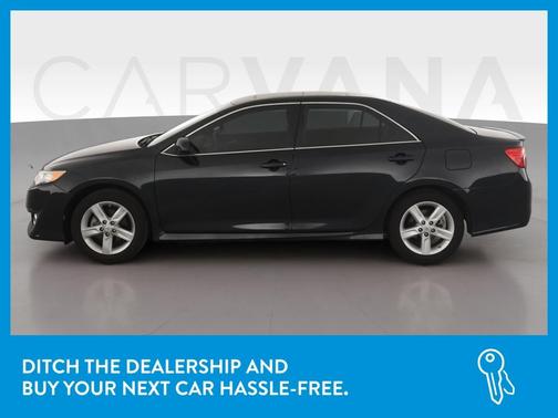 Photo 4 of 42 of 2012 Toyota Camry SE