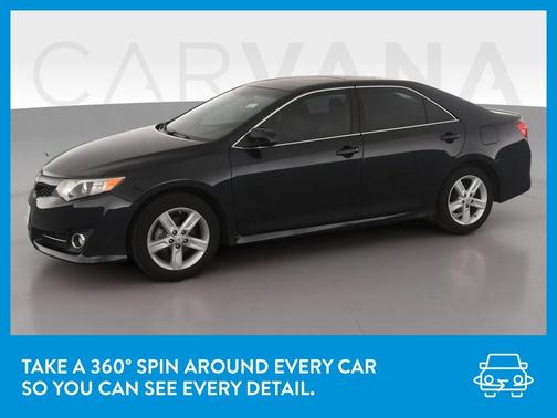 Photo 3 of 42 of 2012 Toyota Camry SE