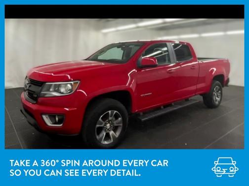 Photo 3 of 33 of 2017 Chevrolet Colorado Z71