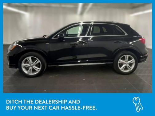 Photo 4 of 33 of 2020 Audi Q3 45 S line Premium