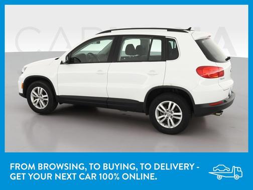 Photo 5 of 41 of 2015 Volkswagen Tiguan 4MOTION Auto S