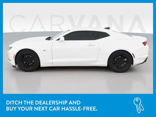 Photo 4 of 41 of 2019 Chevrolet Camaro LS