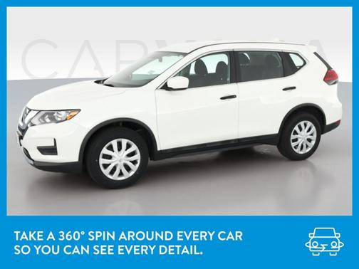 Photo 3 of 44 of 2017 Nissan Rogue S