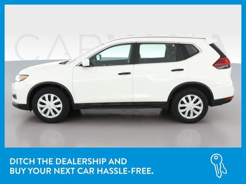Photo 4 of 44 of 2017 Nissan Rogue S