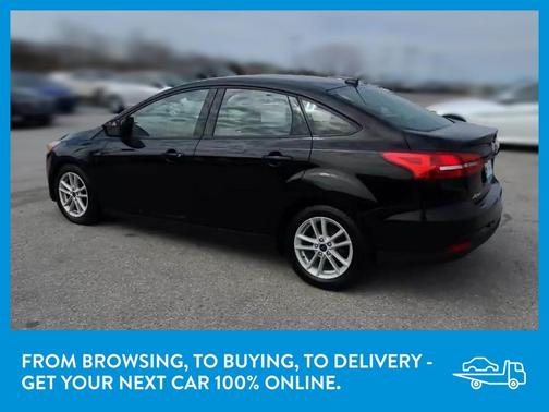 Photo 5 of 43 of 2018 Ford Focus SE
