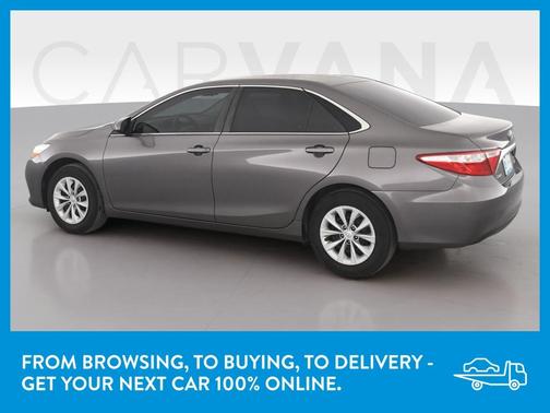 Photo 5 of 41 of 2017 Toyota Camry LE