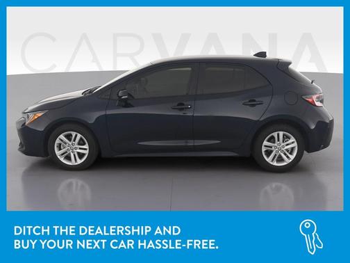 Photo 4 of 37 of 2022 Toyota Corolla Hatchback SE