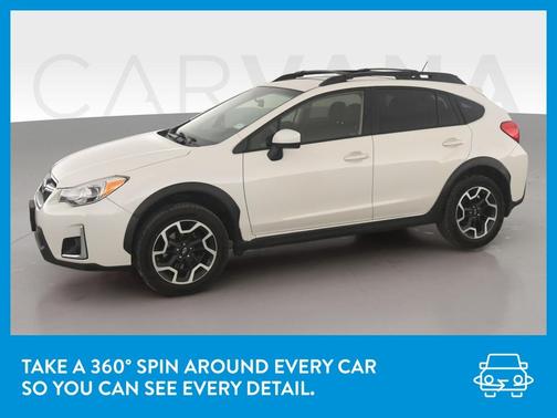 Photo 3 of 42 of 2017 Subaru Crosstrek 2.0i Premium