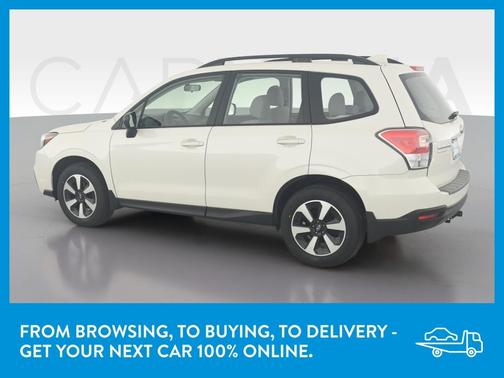 Photo 5 of 36 of 2018 Subaru Forester 2.5i