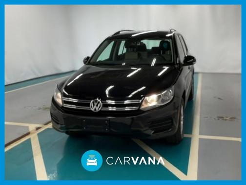 Photo 1 of 36 of 2017 Volkswagen Tiguan 2.0T S