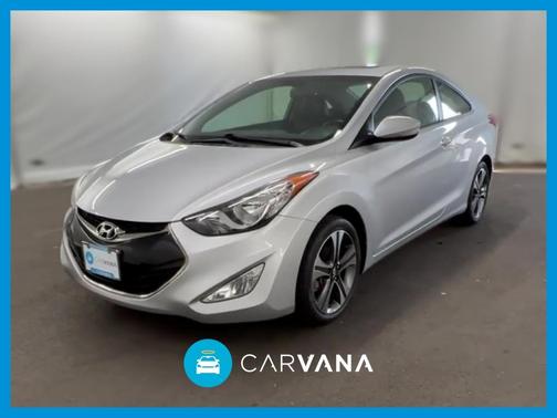 Photo 1 of 33 of 2013 Hyundai Elantra SE