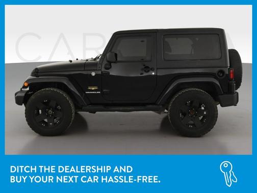 Photo 4 of 29 of 2012 Jeep Wrangler Sahara