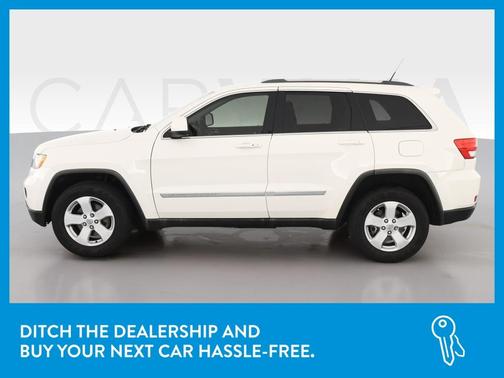 Photo 4 of 39 of 2011 Jeep Grand Cherokee Laredo