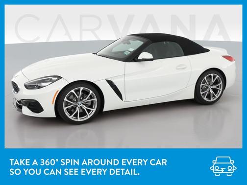 Photo 3 of 45 of 2019 BMW Z4 sDrive30i