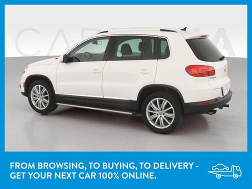 Photo 5 of 42 of 2012 Volkswagen Tiguan SE