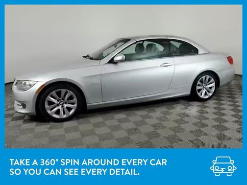Photo 3 of 34 of 2011 BMW 328 i