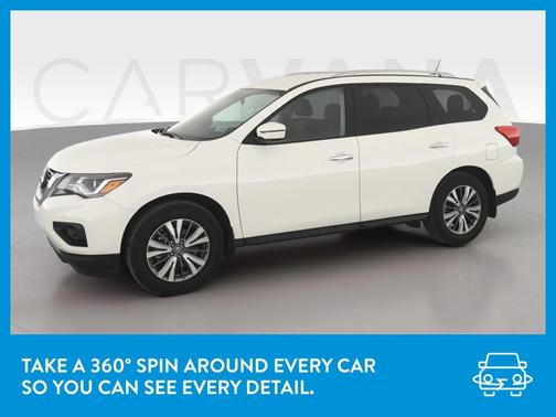 Photo 3 of 41 of 2018 Nissan Pathfinder S