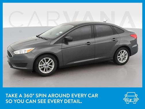 Photo 3 of 34 of 2018 Ford Focus SE
