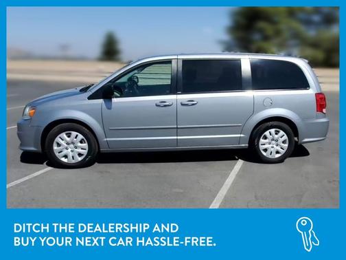 Photo 4 of 29 of 2013 Dodge Grand Caravan SE