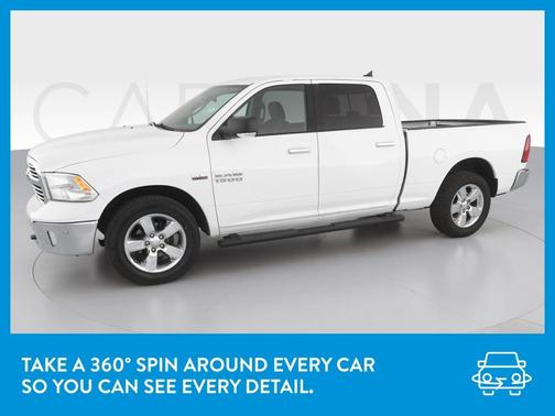 Photo 3 of 44 of 2014 RAM 1500 SLT