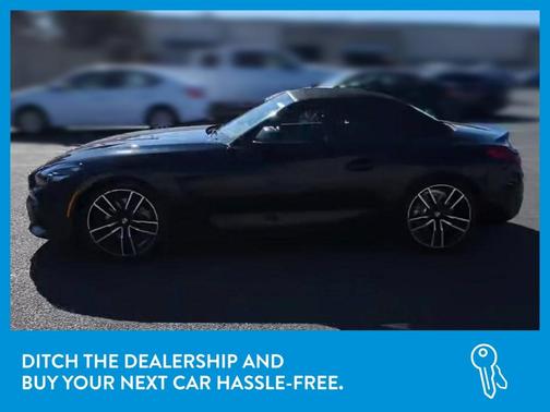 Photo 4 of 42 of 2019 BMW Z4 sDrive30i