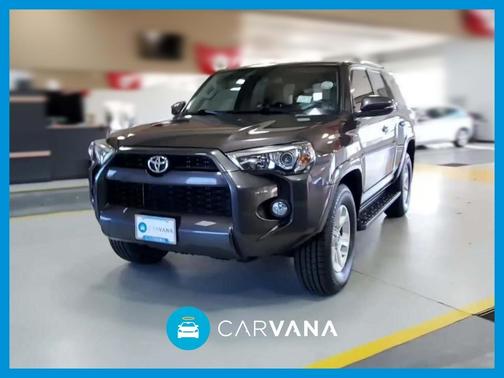 Photo 1 of 33 of 2017 Toyota 4Runner SR5 Premium
