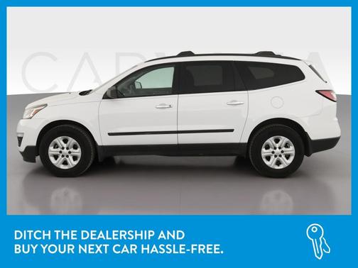 Photo 4 of 40 of 2016 Chevrolet Traverse LS