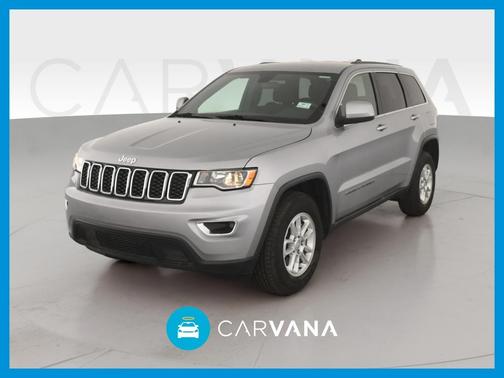 Photo 1 of 40 of 2019 Jeep Grand Cherokee Laredo