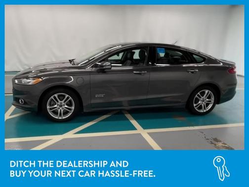 Photo 4 of 39 of 2016 Ford Fusion Energi Titanium