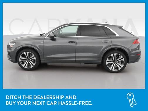 Photo 4 of 45 of 2021 Audi Q8 55 Premium