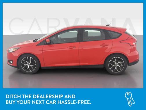 Photo 4 of 40 of 2017 Ford Focus SEL
