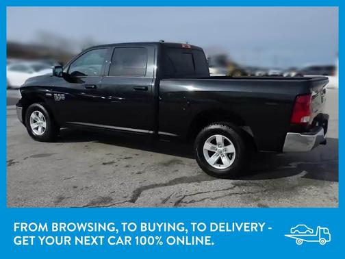 Photo 5 of 32 of 2019 RAM 1500 Classic SLT