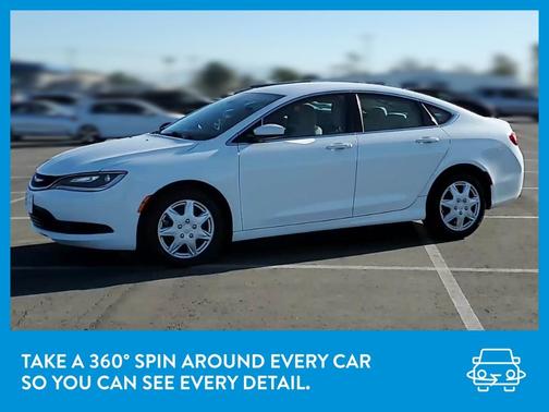 Photo 3 of 30 of 2015 Chrysler 200 LX