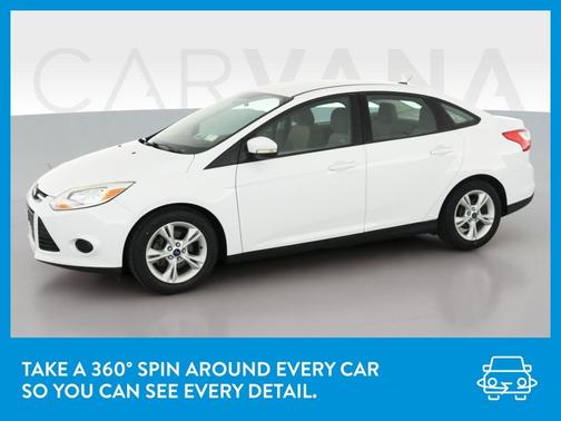 Photo 3 of 29 of 2014 Ford Focus SE