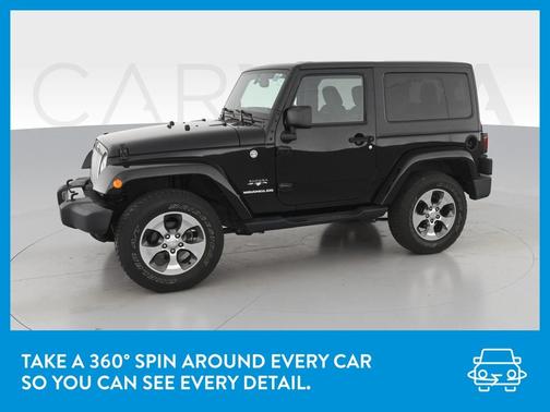 Photo 3 of 32 of 2016 Jeep Wrangler Sahara