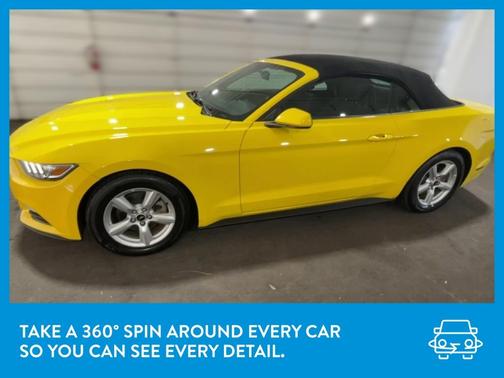 Photo 3 of 32 of 2016 Ford Mustang V6