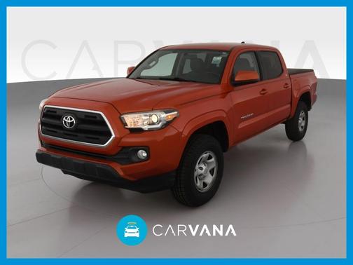 Photo 1 of 32 of 2017 Toyota Tacoma SR5