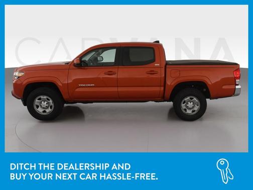Photo 4 of 32 of 2017 Toyota Tacoma SR5