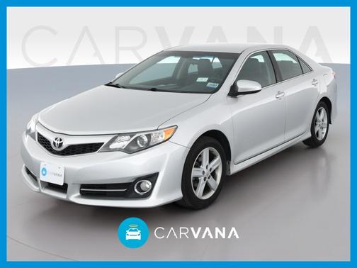 Photo 1 of 32 of 2012 Toyota Camry SE