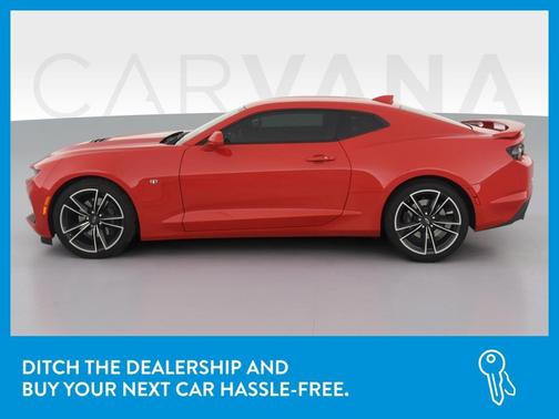 Photo 4 of 38 of 2021 Chevrolet Camaro SS