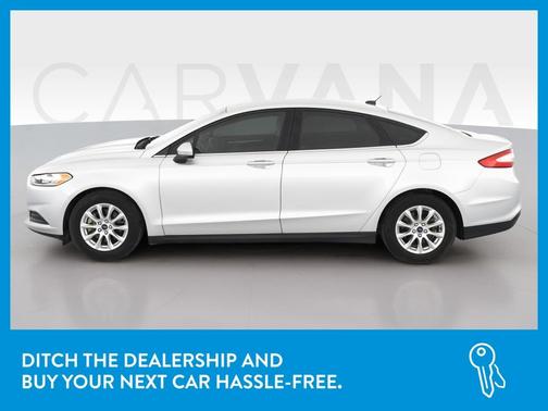 Photo 4 of 39 of 2015 Ford Fusion S