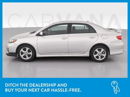 Photo 4 of 38 of 2012 Toyota Corolla S