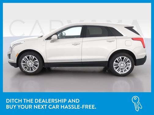 Photo 4 of 41 of 2017 Cadillac XT5 Premium Luxury