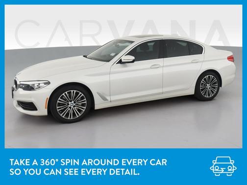 Photo 3 of 40 of 2019 BMW 530 i xDrive